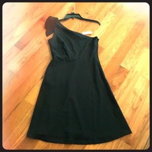Women’s Black Off Shoulder Dress